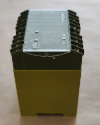 USED Pilz PNOZ 1 3S 1O