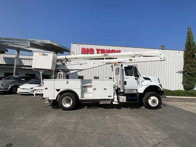 Used 2013 INTERNATIONAL 7300 Bucket (boom) trucks California US | Big Truck & Equipment #1412314