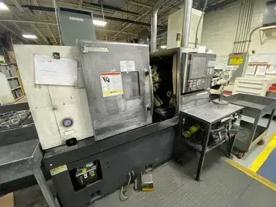 Used 2014 OKUMA GENOS L400 CNC Lathes Ohio US | Toolquip, Inc. #259599