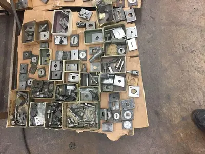 5931-700 Tool & Die Collection From LINDSAY & CO – Jewelry Related Forming / Embossing & Trimming