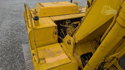 USED 1988 DEERE 490D