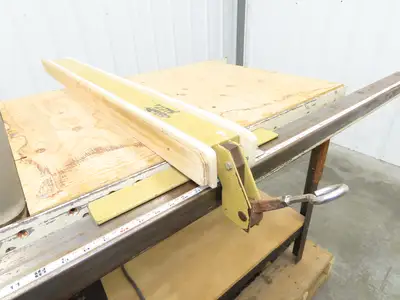 Delta 34-761 Unisaw Table Saw 10" Tilting Arbor 3Ph 3 HP 240/480V 57" Fence