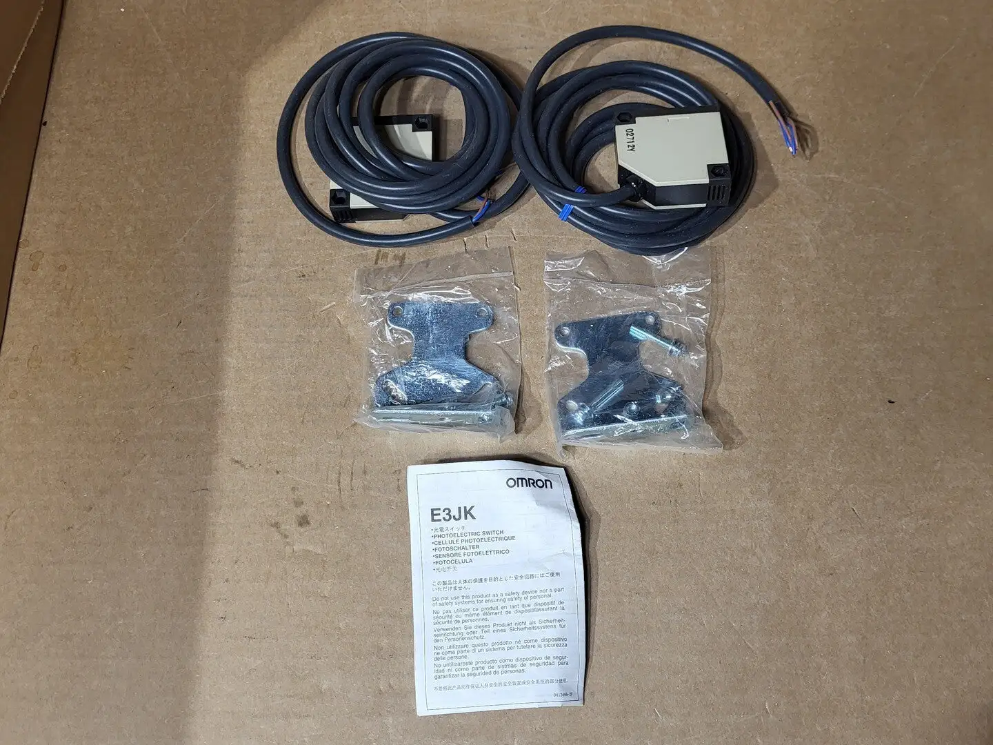 NEW OMRON E3JK-5M2-N-US
