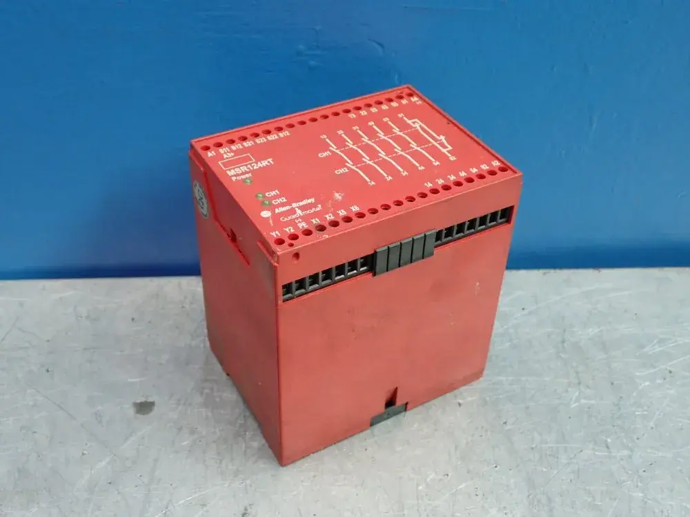 USED ALLEN BRADLEY 440RG23107