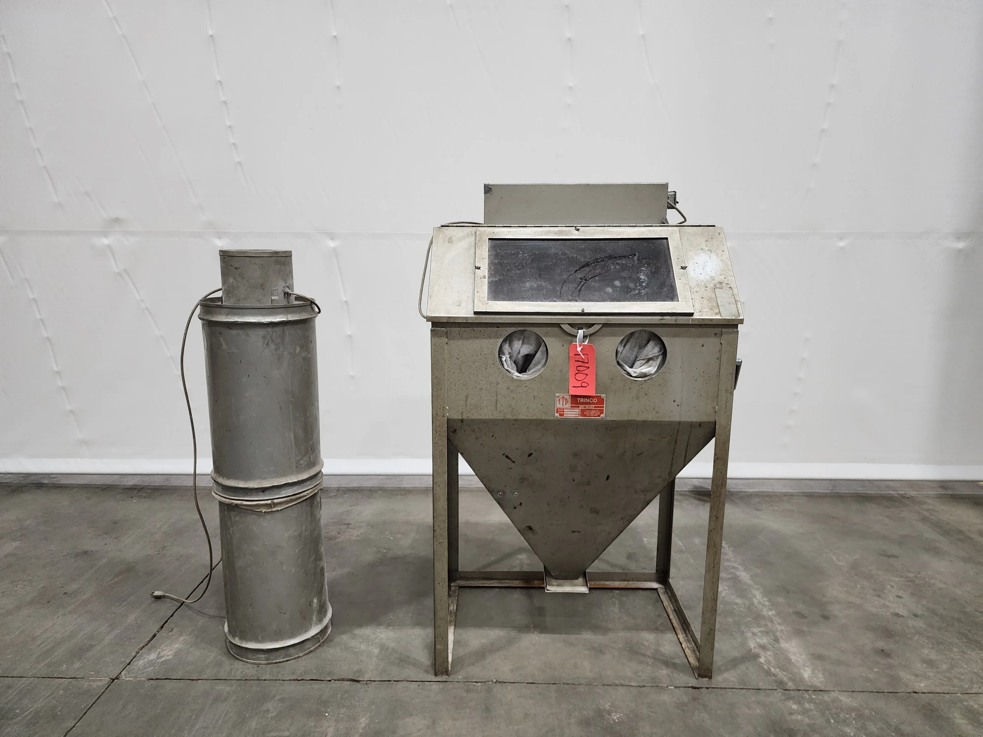 Sandblast Cabinet