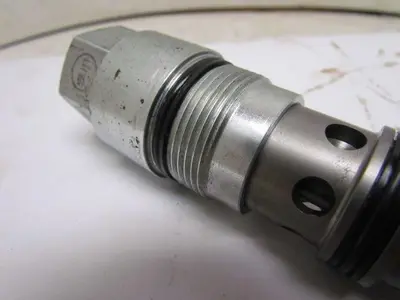 Sun Hydraulics OJ72 LHHAXEN Sun Hydraulic Cartridge Valve USED