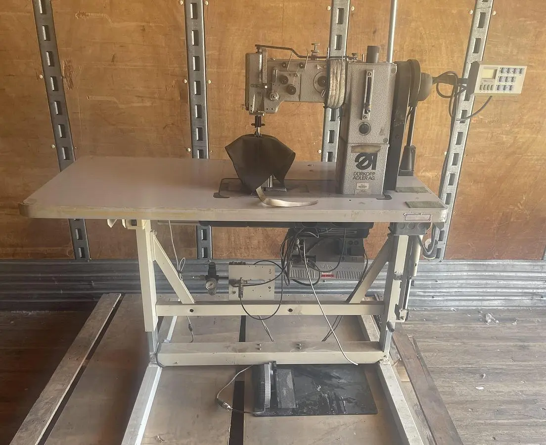 DURKOPP-ADLER 268-FAP-273-1 SEWING MACHINE