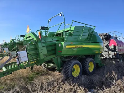 USED 2016 JOHN DEERE L340