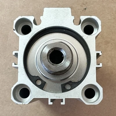 NEW SMC CDQ2B32-45+5D-F