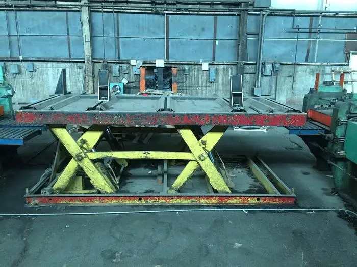 72" x 144" HYDRAULIC SCISSOR LIFT TABLE (USED)