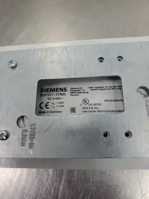 USED Siemens 8US1211-4TR00 Busbar Adapter, 690V, 100A