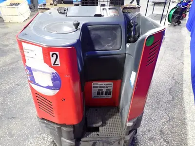 USED RAYMOND EZ R40TT
