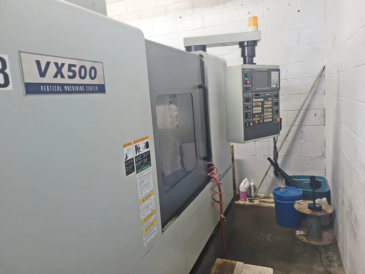 Used 2007 HYUNDAI-KIA VX500 Vertical Machining Centers Ontario CA | CNCsurplus #789405