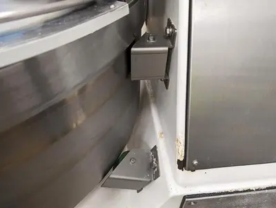 2016 EMPIRE AR300 Spiral Tipable Mixer | Harvest Equipment and Fabrication Inc (11)