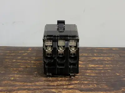 NEW SQUARE D QOB350