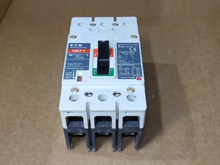 Used EATON HMCPE030H1C Switchgears British Columbia CA | Lenmark #477712