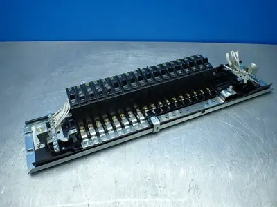 Used SQUARE D NQM810M1CSB8 Electrical Panels Ohio US | HGR 24 #882981