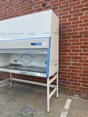 USED THERMO SCIENTIFIC 1387 SERIES 1300 CLASS II TYPE A2 BIOLOGICAL SAFETY CABINET 6'
