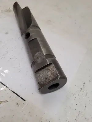 USED KENNAMETAL NR 270-0228