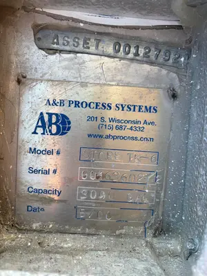 USED 2000 A&B PROCESSING 3,000 GALLON