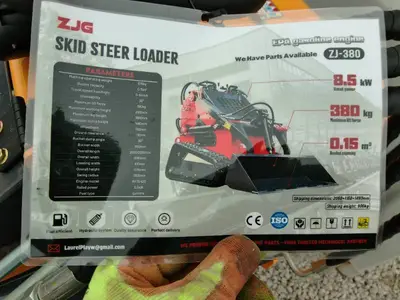 ZJZ-380 MINI SKID STEER YELLOW