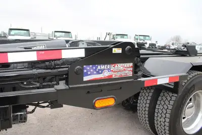 Used 2017 FREIGHTLINER 114SD Hooklifts & Roll-Offs Texas US | Roll Off Truck World #1491802