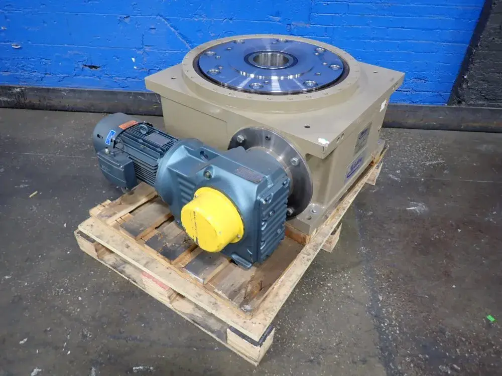 USED 2010 MOTION MLP1400/4
