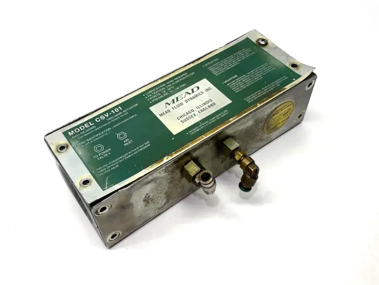 Used Mead Two Hand Control Pneumatic Valve 1/8" NPTF Ports NO COVER Solenoid Valves Michigan US | Maverick Industrial Sales #1393505