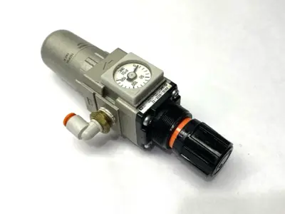 USED SMC PNEUMATIC FILTER REGULATOR 1/4" PORTS