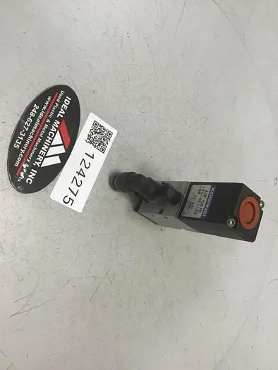 Used KOGANEI 100-4E1-39-SR Valves/Fittings Michigan US | Ideal Machinery #587819