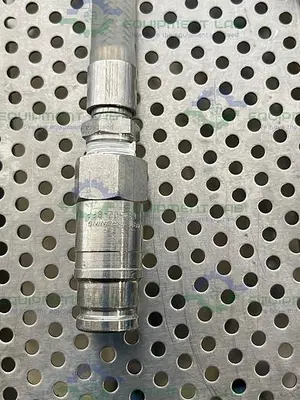 USED 96" STAINLESS STEEL BRAIDED HOSE W/ PARKER FS-502-8FP CONNECTOR TO THREADED