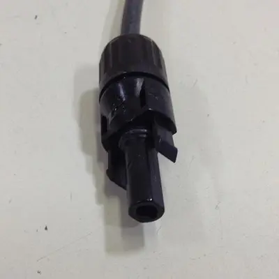 USED HQRP PAIR MC4MALE