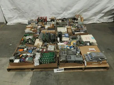 4 PALLETS OF ASSORTED AUTOMATION AND CONTROLS