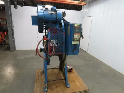 L & J No 2 Mechanical Punch Press OBI 18 Ton 2.5" Stroke 18x11.5" Bed 6.5 Throat