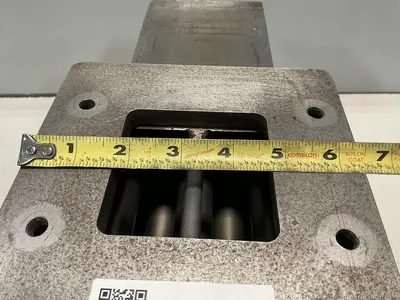 USED METAL FABRICATOR NO MODEL / NO TAG