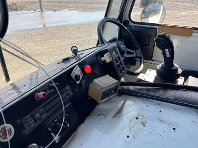 USED 2013 MACK LEU633 REFUSE PACKER BODY WITH AUTO ARM.