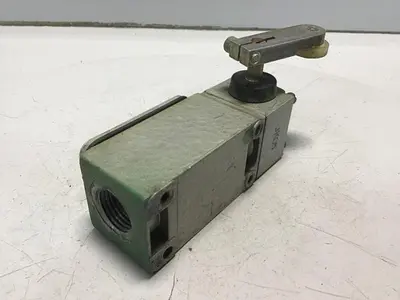 USED TELEMECANIQUE C2JK05