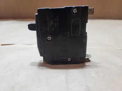 Used SQUARE D QO120 Switchgears British Columbia CA | Lenmark #1438662