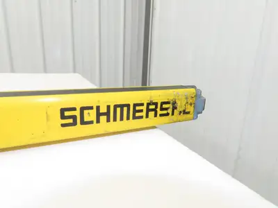 Schmersal SLC440COM-R-1290-14 Safety Light Curtain Receiver Only-Parts or Repair