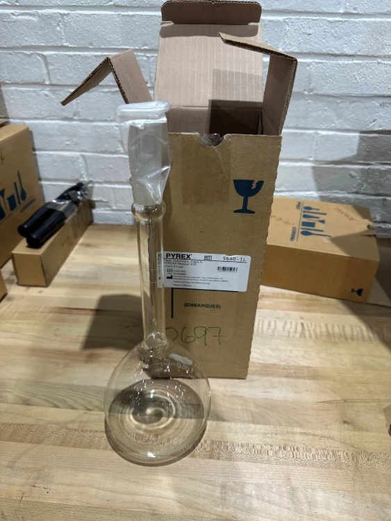 Used PYREX _UNKNOWN_ Flasks Ohio US | McKean Machinery Sales #759076