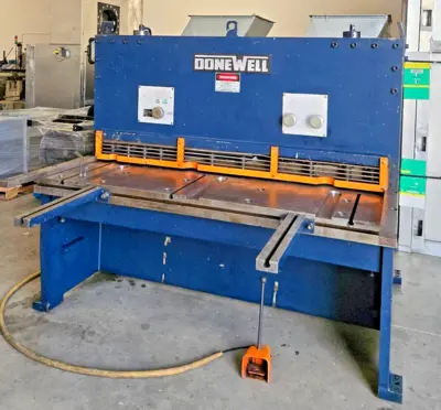 _UNKNOWN_ Amada CSH-220 Sheet Metal Shears | Amiron Machinery (5)