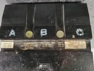 USED SQUARE D FA34030