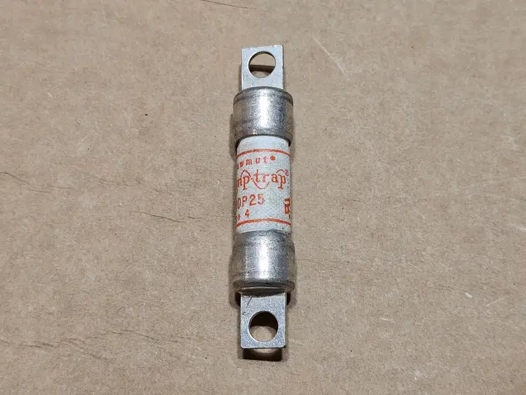 New | in-Stock SHAWMUT A70P25 Misc Electrical & Power Parts British Columbia CA | Lenmark #1439172