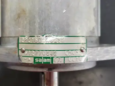 USED SALAMI 2PZ16D-R82S2