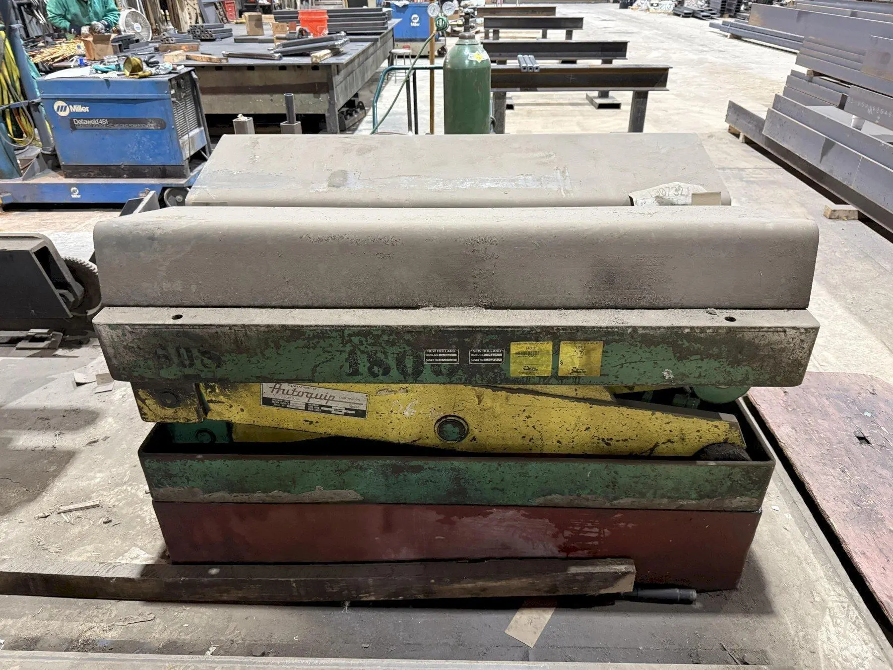 USED AUTOQUIP 24K18COIL CAPACITY ....................... 18,000 LBS
