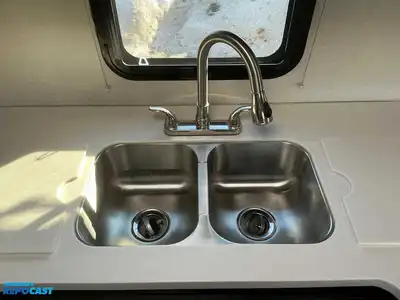 USED 2019 VENTURE SPORTTREK TOURING 336 VRK