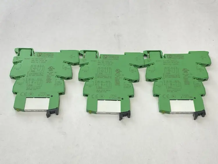 Used Phoenix Contact Relay 2961121 PLC-BSC-24DC/21 2966016 LOT OF 3 Relays & Switches Michigan US | Maverick Industrial Sales #1397852