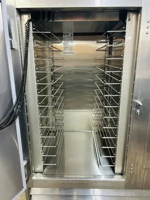Traulsen TBC13 Blast Chiller - (26) Pan Capacity 208 230v / 1ph Refurbished