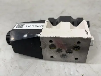 USED TOKIMEC DG4VS-5-0A-M-P7L-H-7-40-JA5