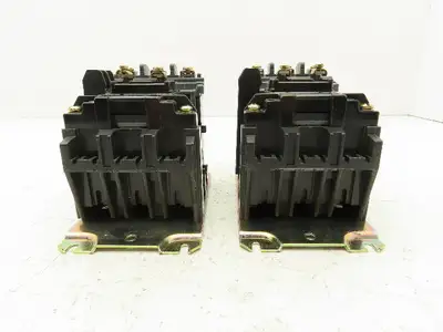 Allen-Bradley 500-AOD930 Motor Starter Contactor 120V Coil 600VAC 18A Lot Of 2